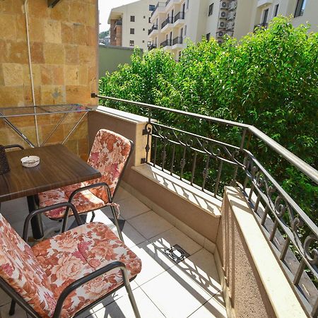 Apartment Golden Lavender Budva Bagian luar foto